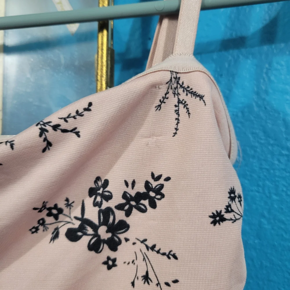 Urban Heritage Asymmetrical Pink Floral Dress - Picture 5 of 9